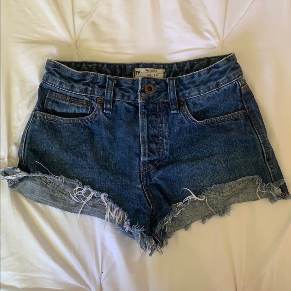 Free People Dark Wash Denim Cutoff Shorts 24